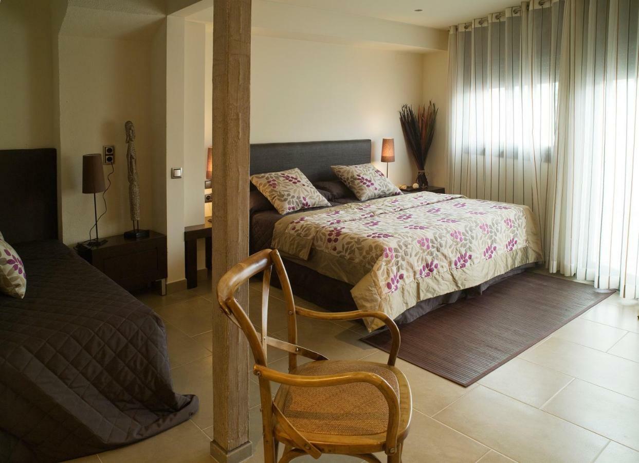 Hotel Calabria La Garriga Kültér fotó