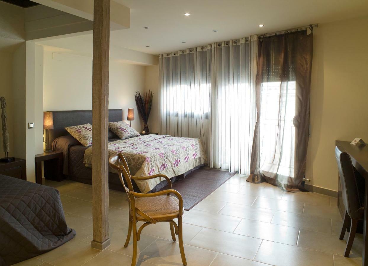 Hotel Calabria La Garriga Kültér fotó