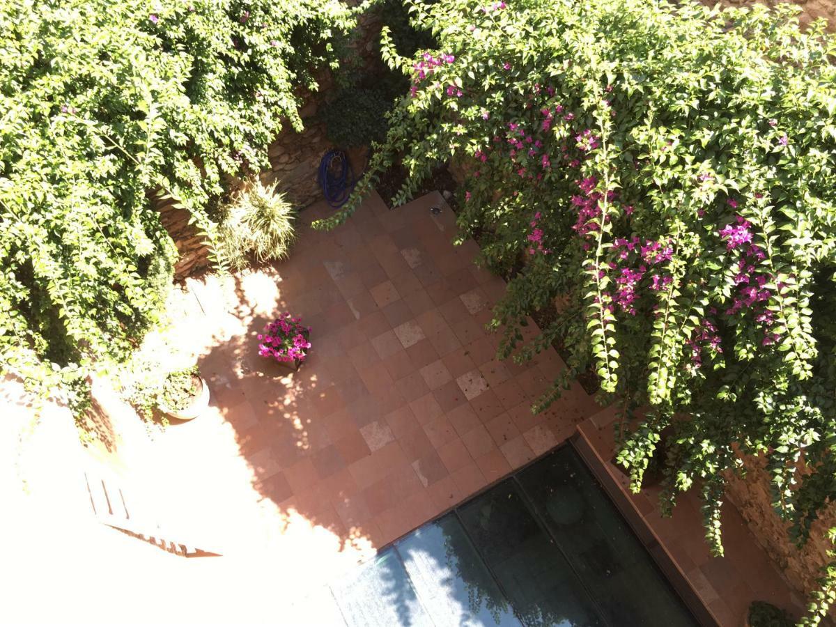 Hotel Calabria La Garriga Kültér fotó