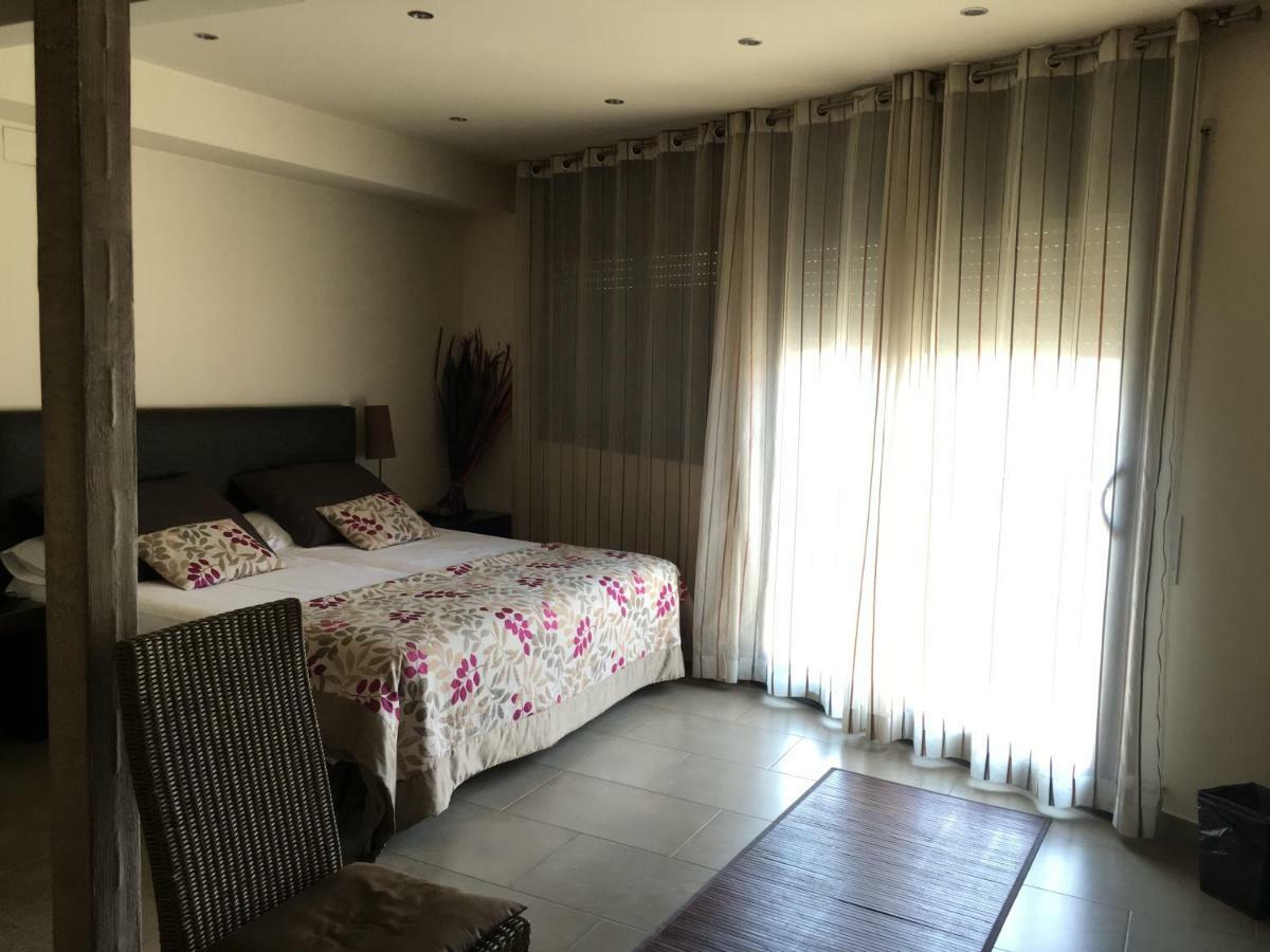 Hotel Calabria La Garriga Kültér fotó