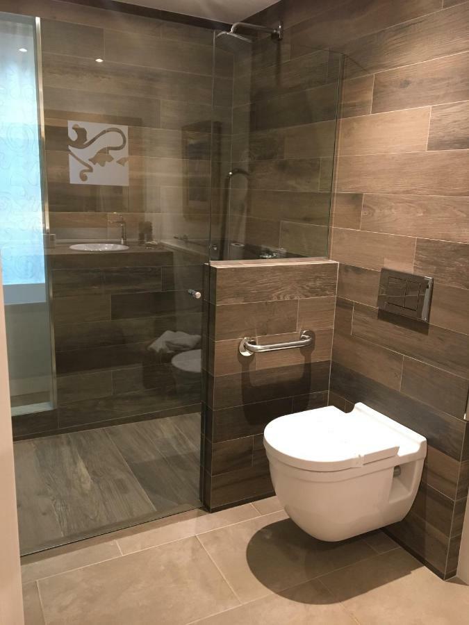Hotel Calabria La Garriga Kültér fotó