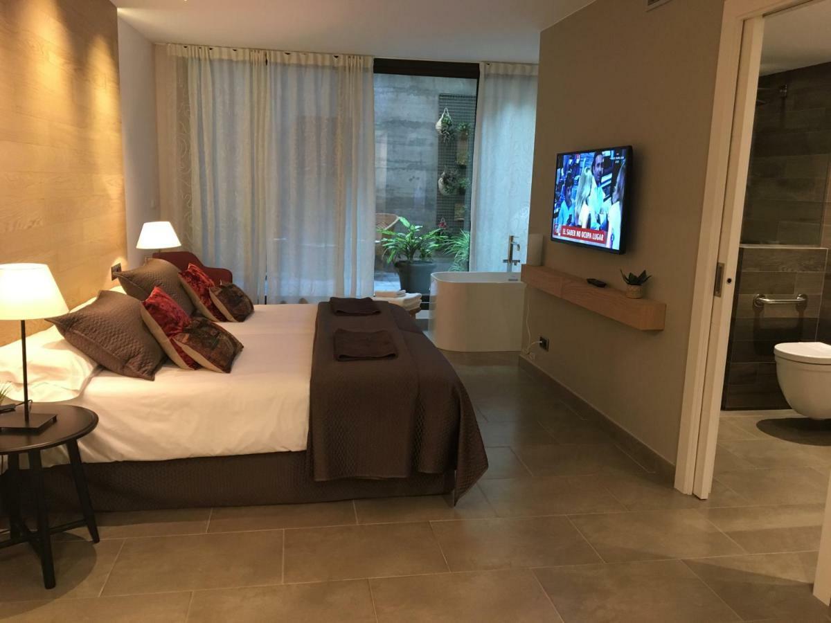 Hotel Calabria La Garriga Kültér fotó