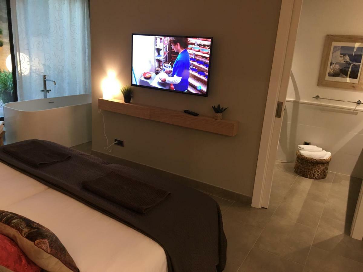 Hotel Calabria La Garriga Kültér fotó